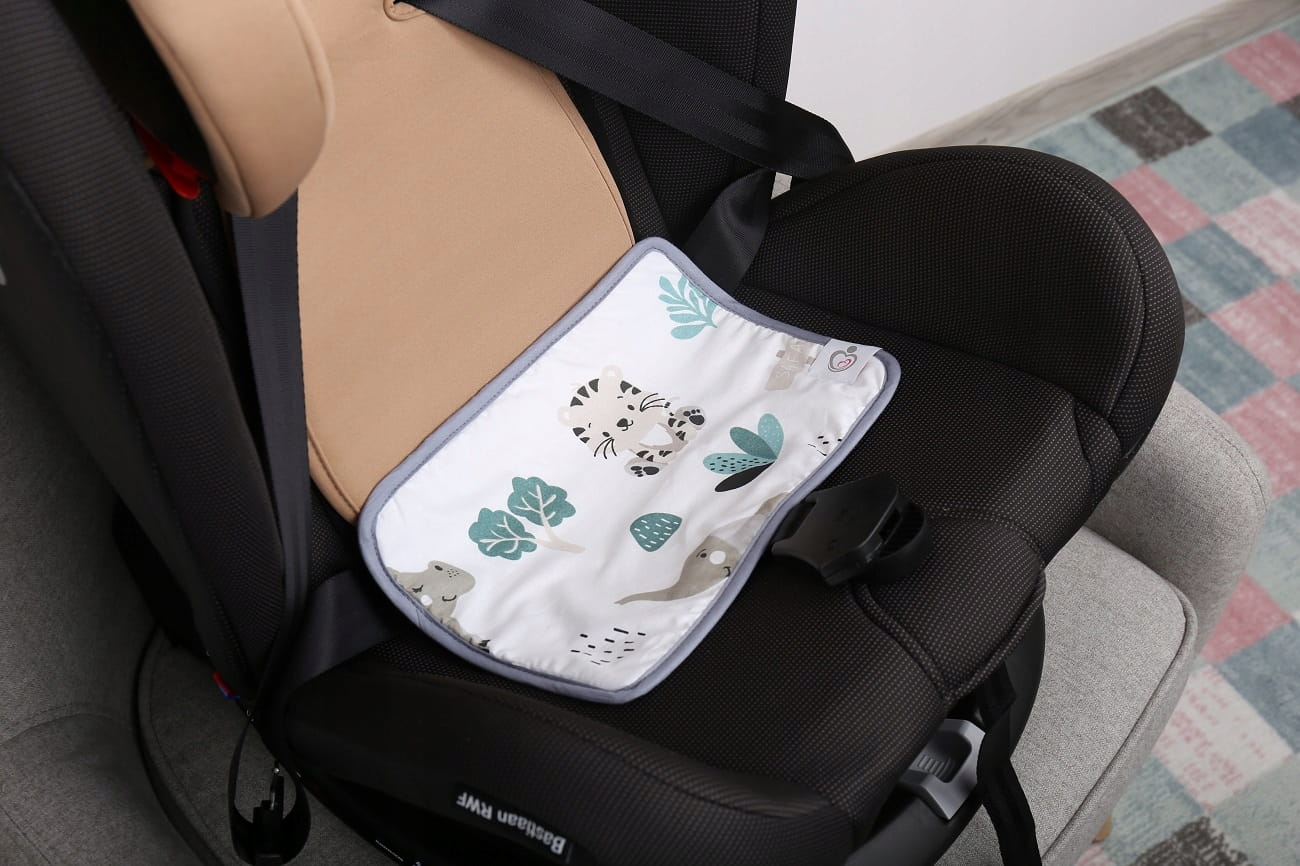 Podkładka antypotowa uniwersalna do wózka fotelika gondoli Babymam - obrazek 2