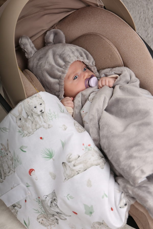Babymam otulacz do fotelika wózka nosidełka zapinany ciepły bawełna plusz - obrazek 4
