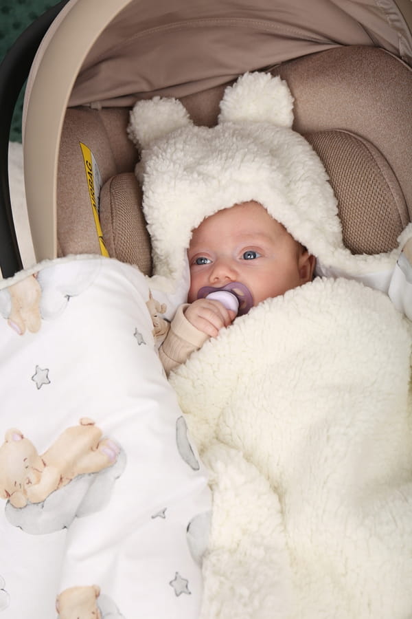 Babymam otulacz do fotelika wózka nosidełka zapinany ciepły bawełna plusz - obrazek 4