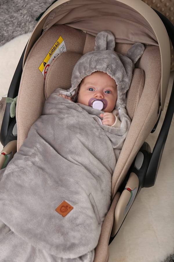 Babymam otulacz do fotelika wózka nosidełka zapinany ciepły bawełna plusz - obrazek 6