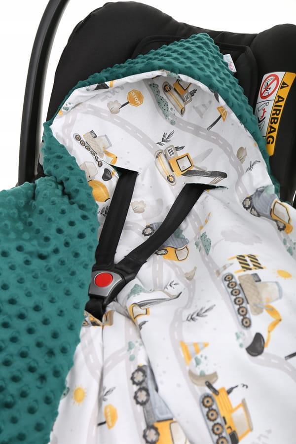 Babymam kocyk minky do fotelika nosidełka ciepły - obrazek 4